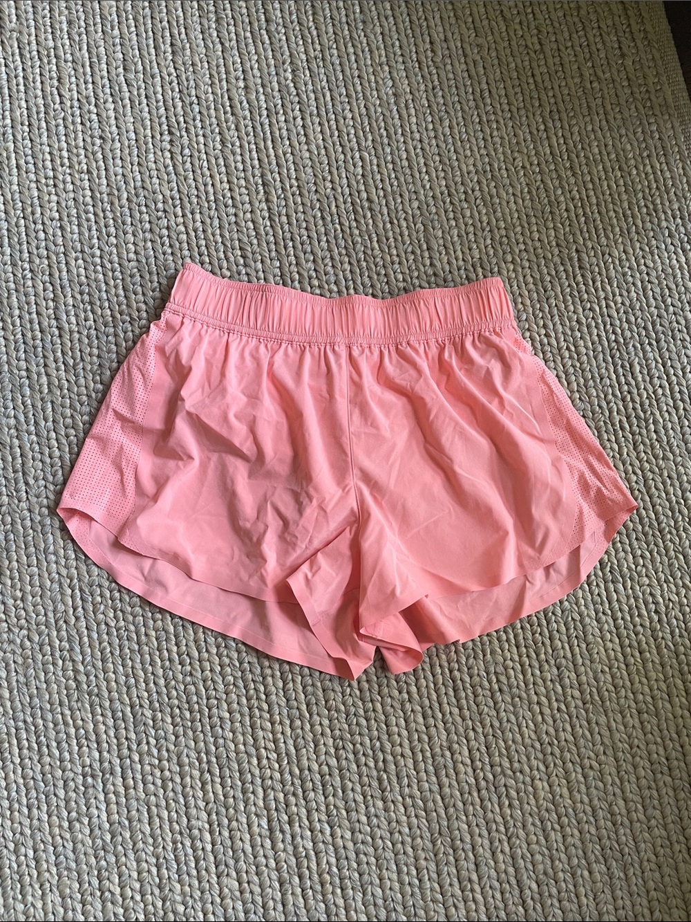 Beyond Yoga Solemate Shorts - XS